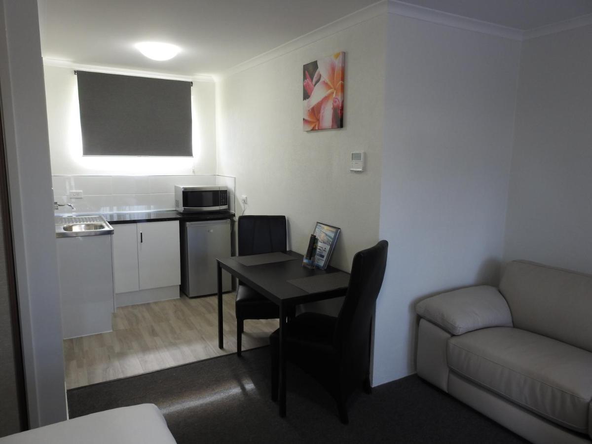 Frankston Motel Bagian luar foto