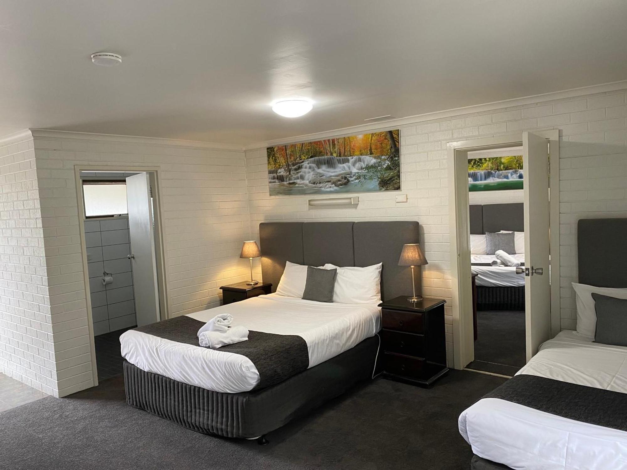 Frankston Motel Bagian luar foto
