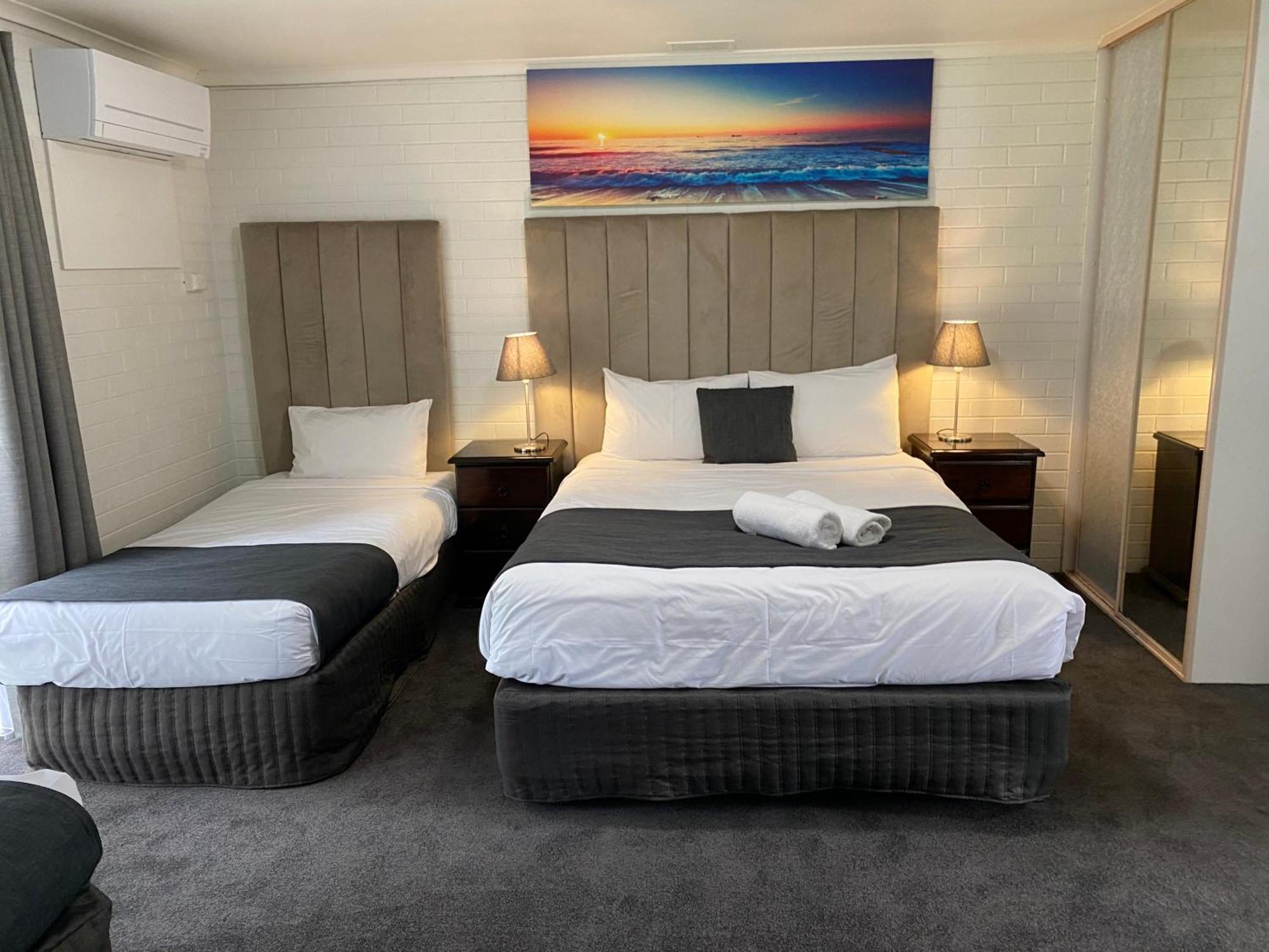 Frankston Motel Bagian luar foto