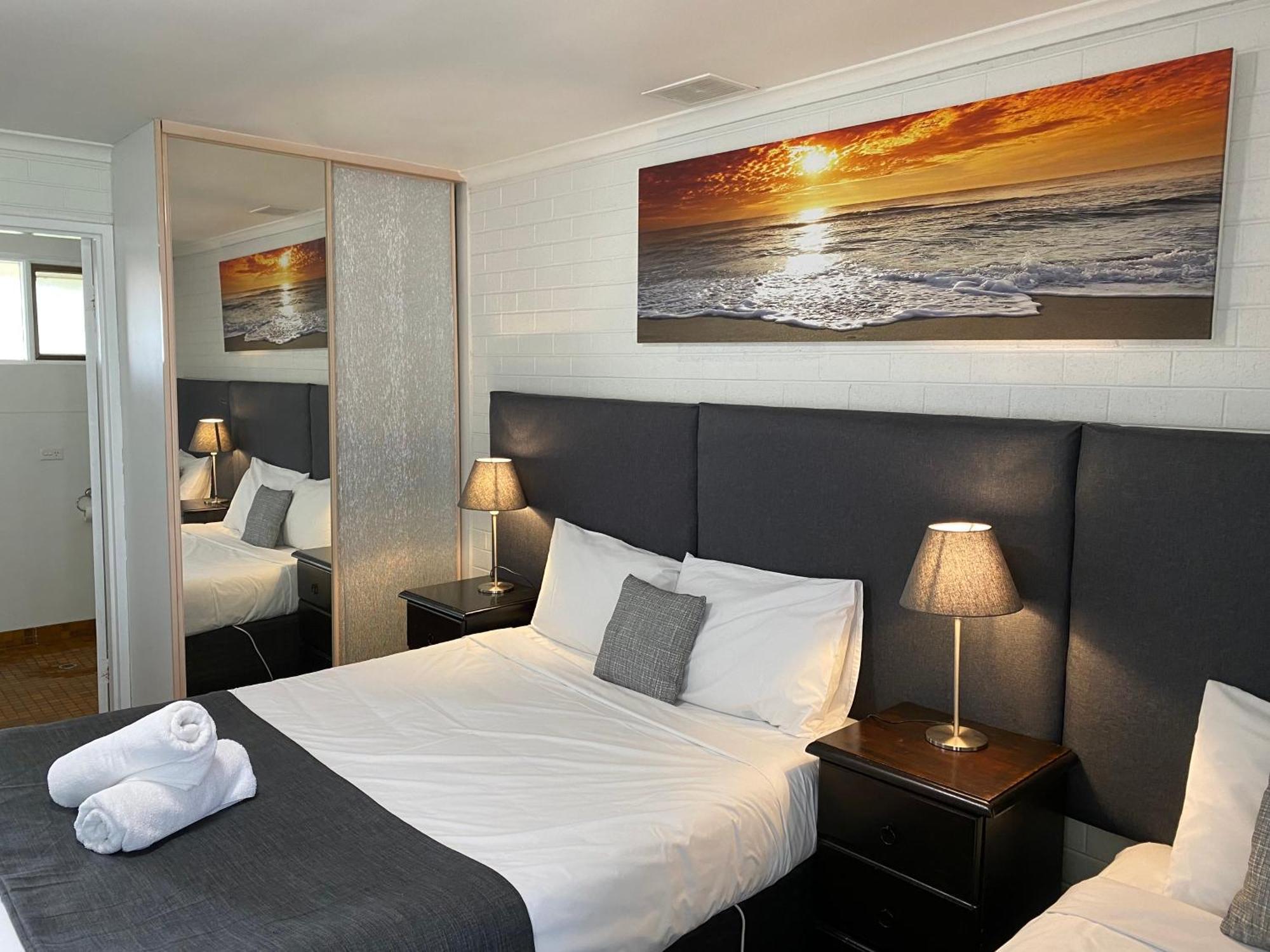 Frankston Motel Bagian luar foto
